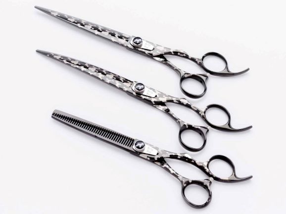 Professional Dirty Dog 4.5 Curve Grooming Scissor